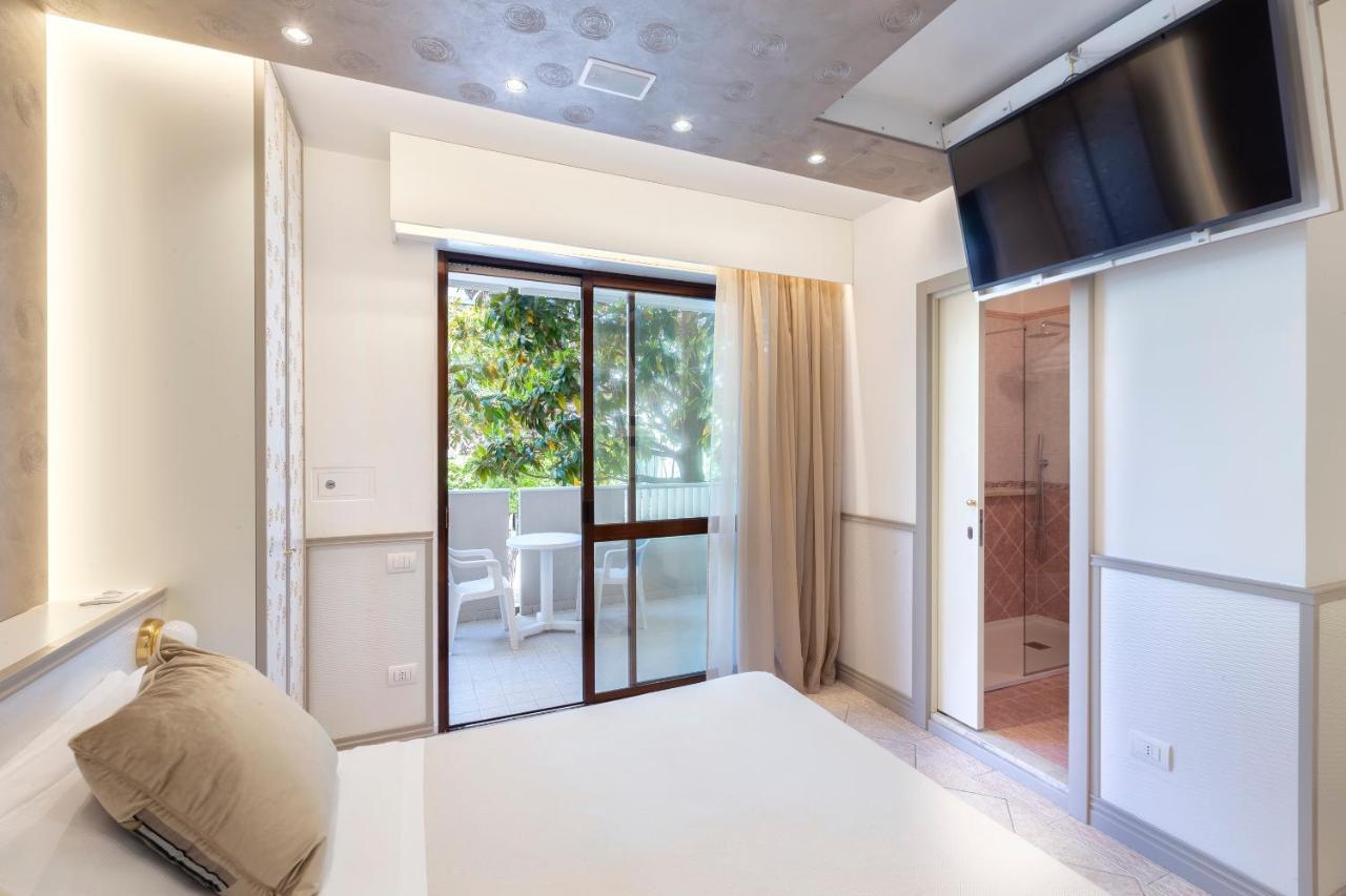 Hotel Feldberg Riccione Zewnętrze zdjęcie