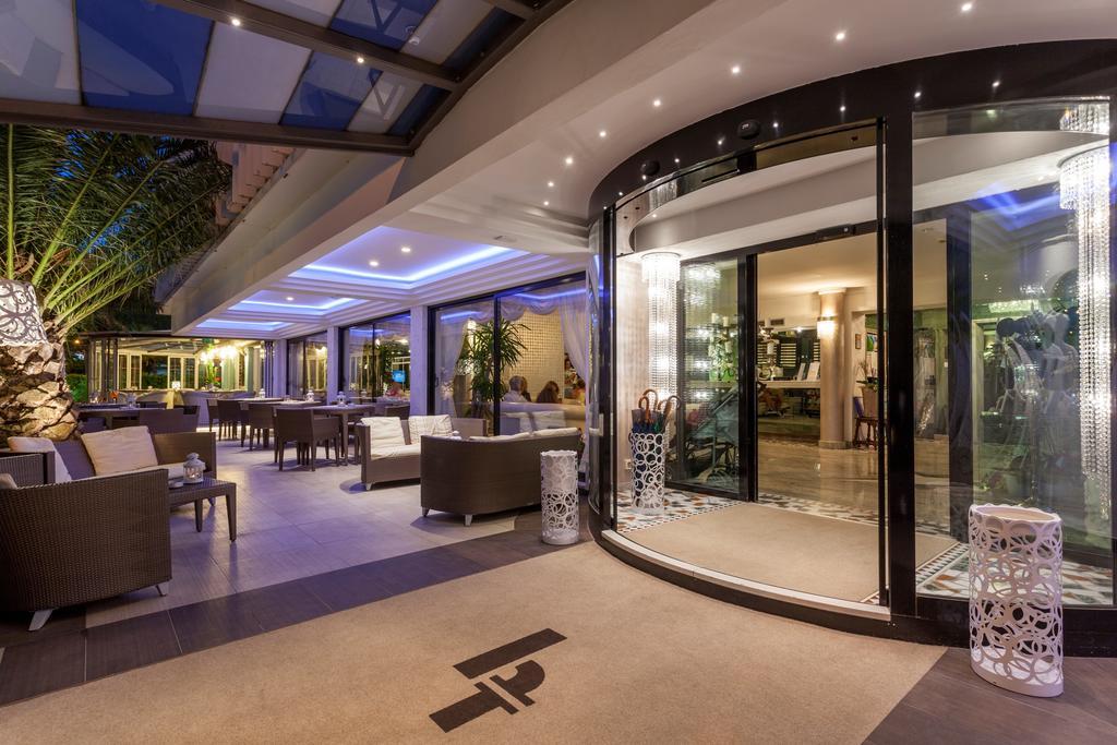 Hotel Feldberg Riccione Zewnętrze zdjęcie