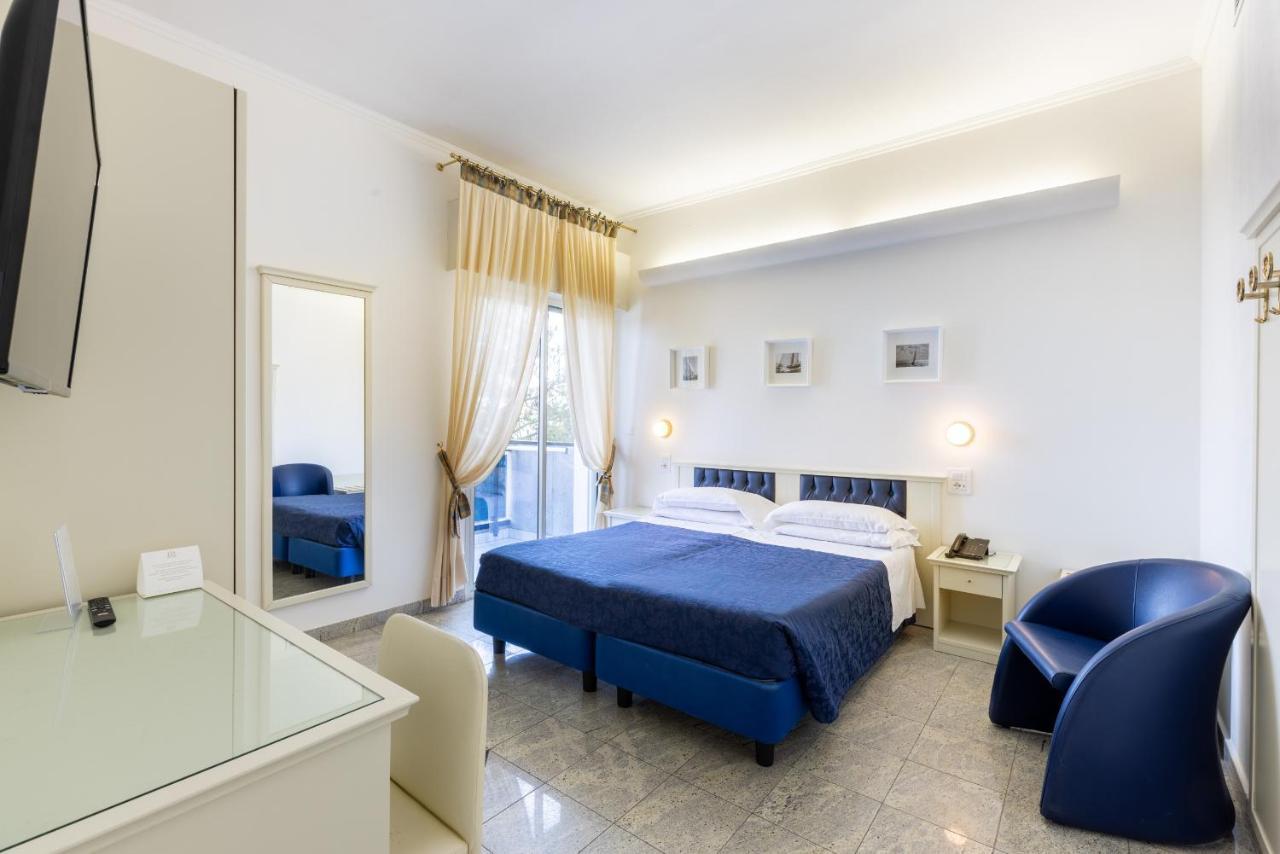 Hotel Feldberg Riccione Zewnętrze zdjęcie