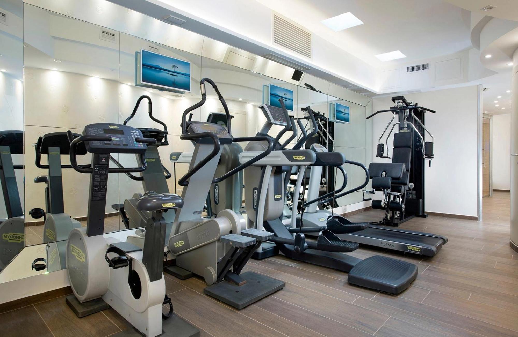 Hotel Feldberg Riccione Zewnętrze zdjęcie