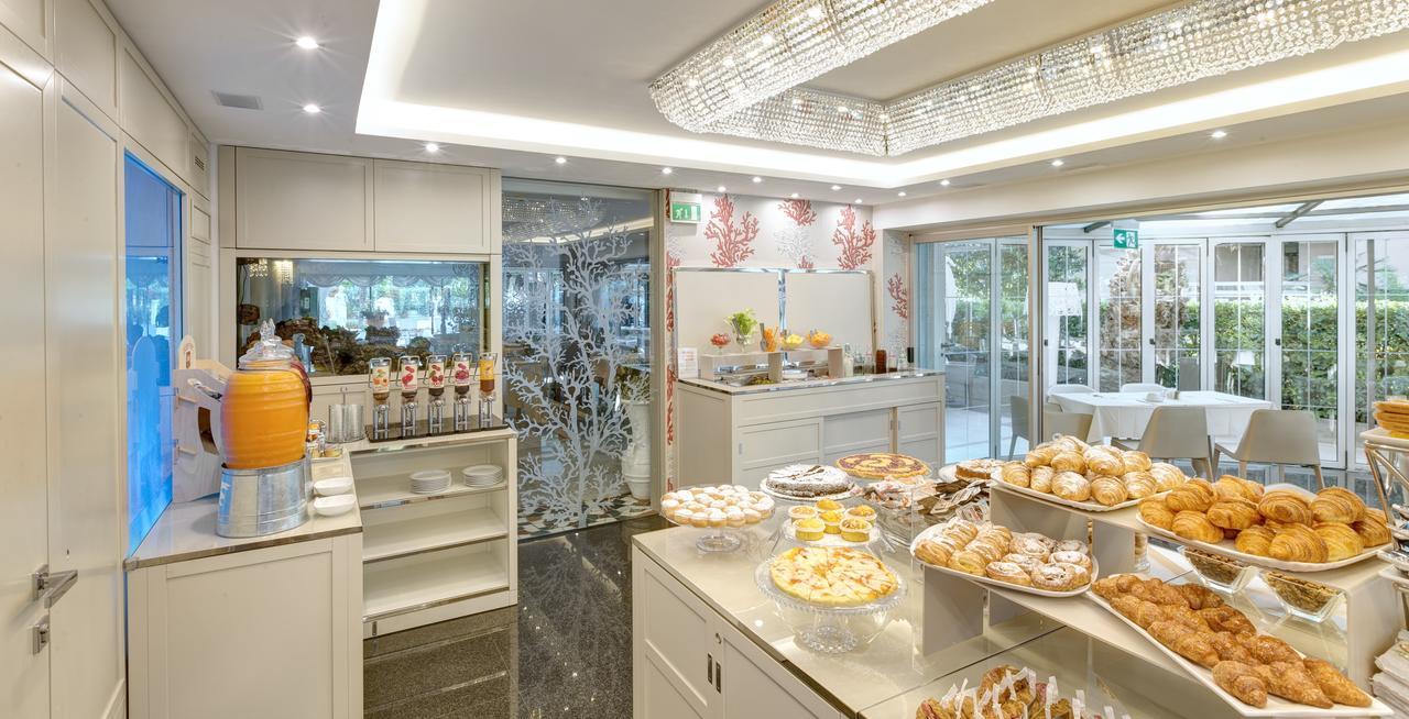 Hotel Feldberg Riccione Zewnętrze zdjęcie