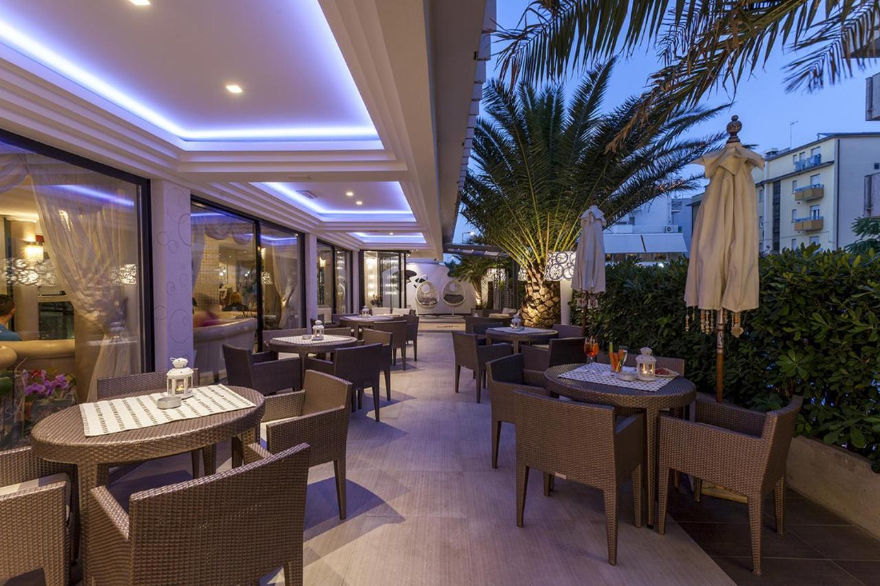 Hotel Feldberg Riccione Zewnętrze zdjęcie